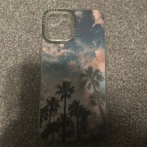 iphone 12 pro case. used once, still in good conditions